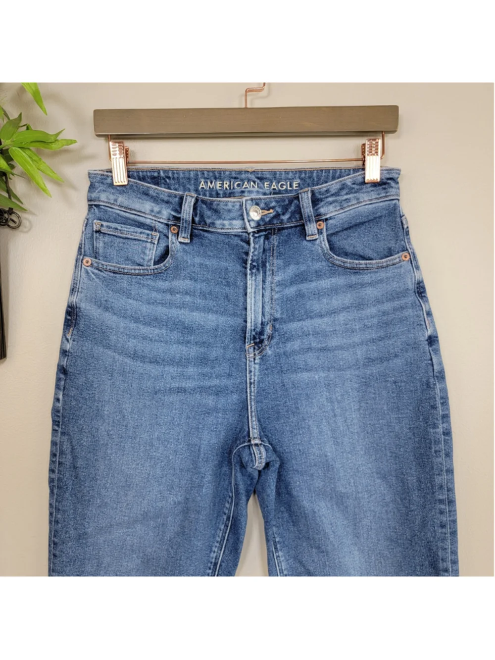 American Eagle Outfitters excellent gently